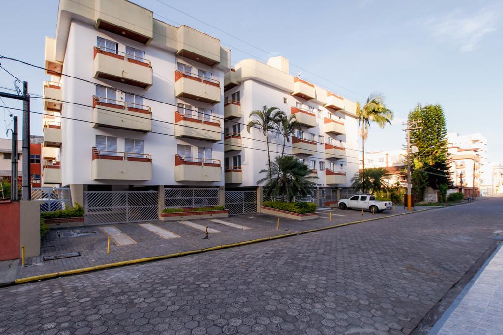 Edificio Ximenes II Apartamento Ubatuba Exterior foto